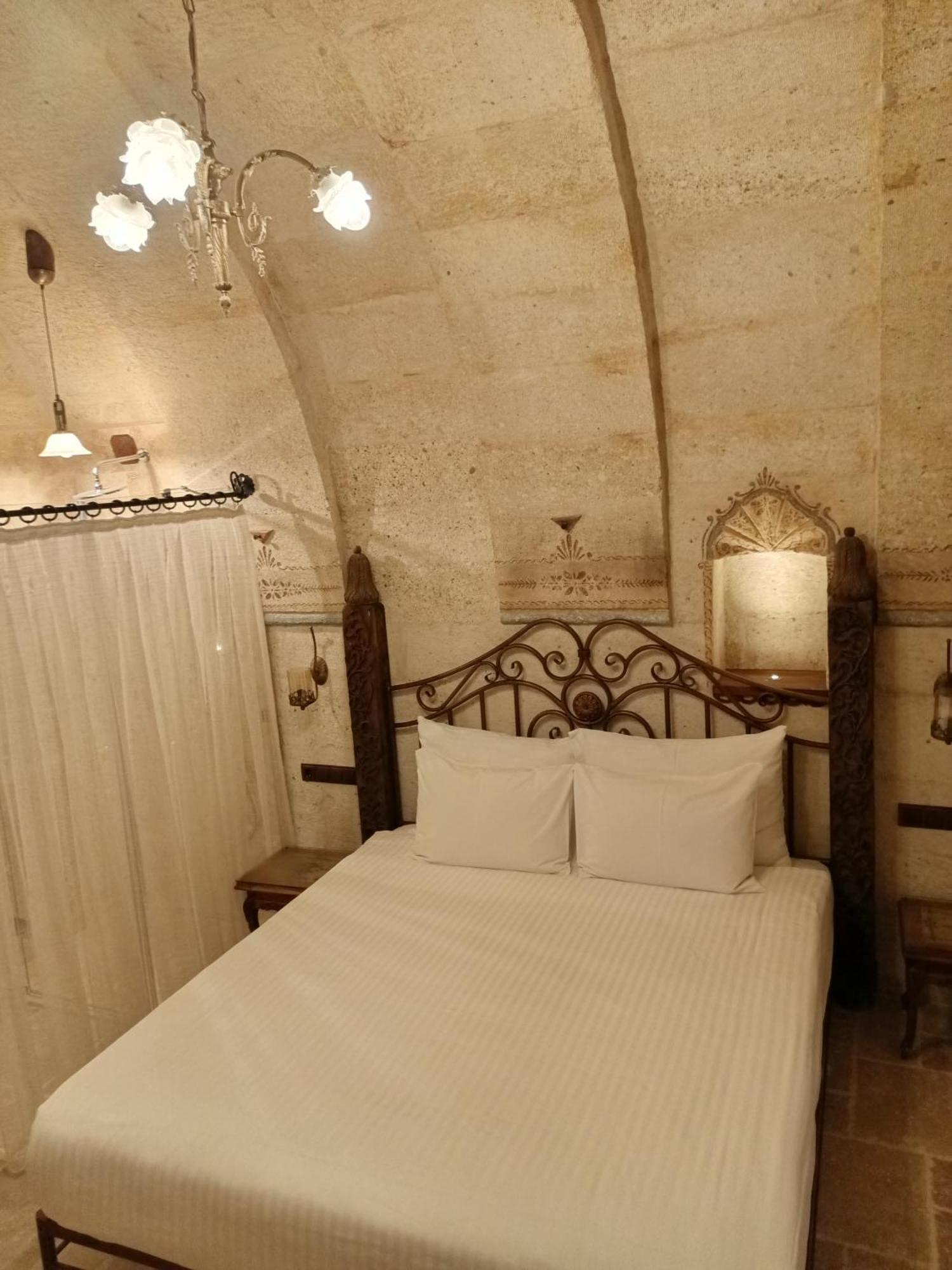 Tafoni Houses Cave Hotel Ortahisar Exterior photo